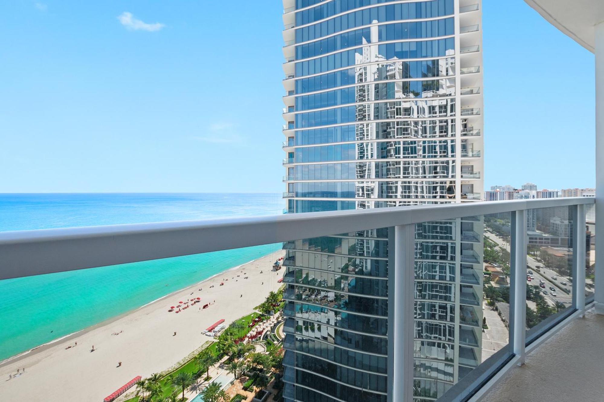 Trump International Deluxe 2 Queen Bed Ocean Front Sunny Isles Beach Zewnętrze zdjęcie